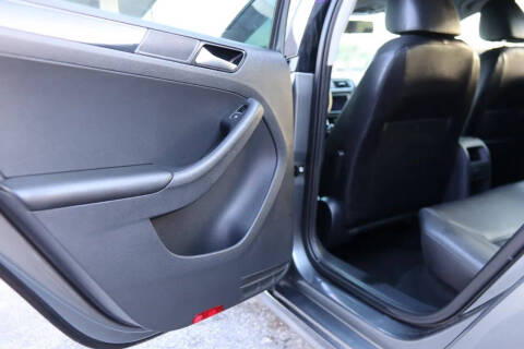 2016 Volkswagen Jetta