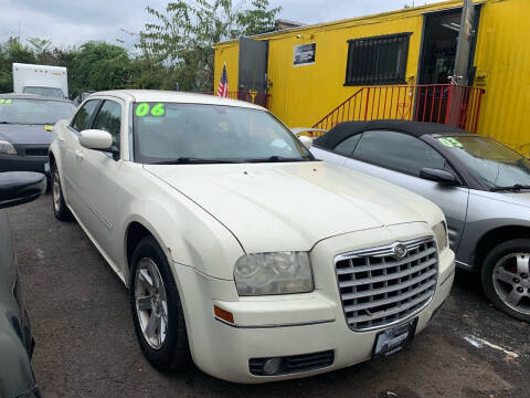 2006 Chrysler 300 for sale at 77 Auto Mall in Newark NJ