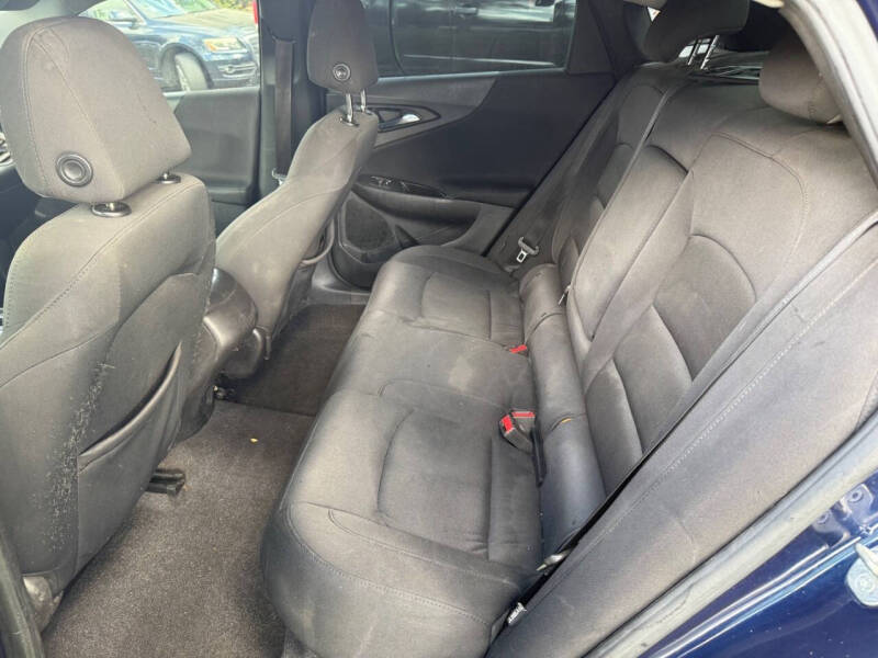 2017 Chevrolet Malibu LS