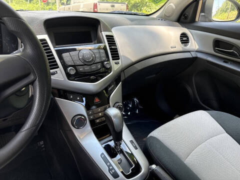 2011 Chevrolet Cruze LS