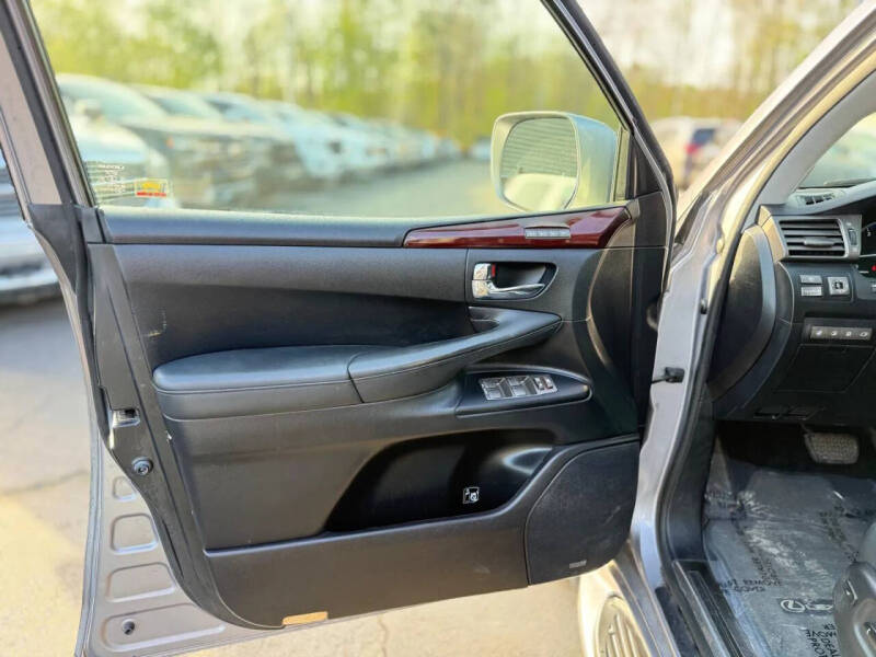 2011 Lexus LX 570