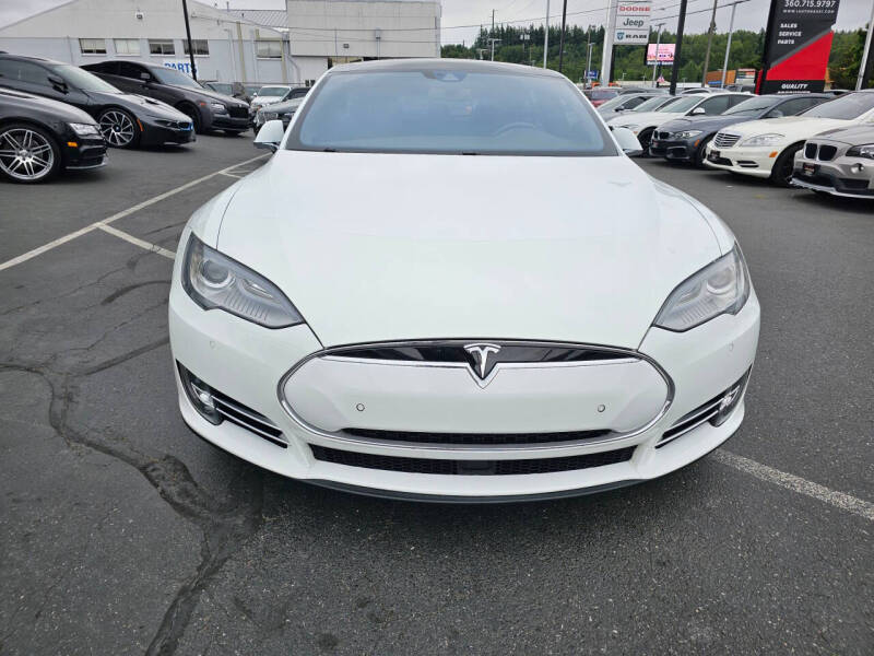 2015 Tesla Model S 70D
