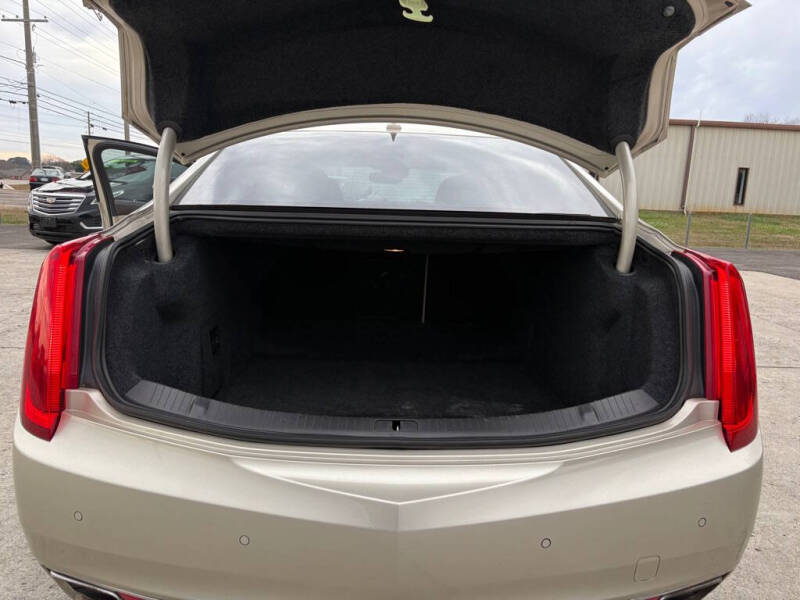 2013 Cadillac XTS Luxury Collection