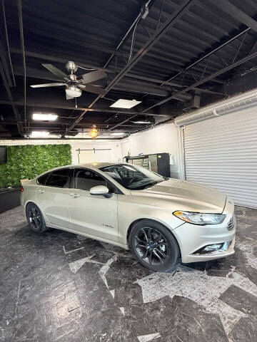 2018 Ford Fusion Hybrid SE