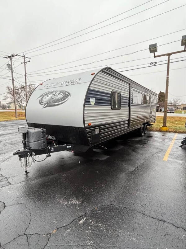 2021 Forest River Cherokee Grey Wolf