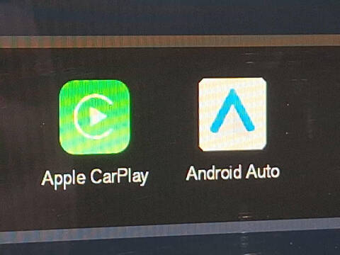 2024 Volvo XC40 B5 Plus Dark Theme