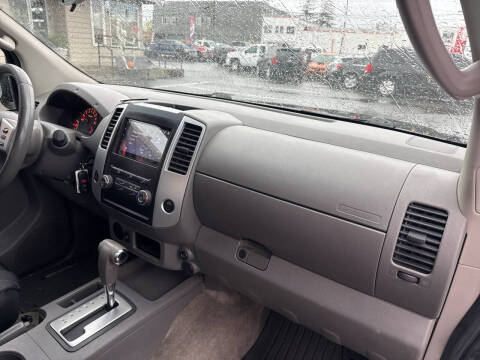 2011 Nissan Frontier S
