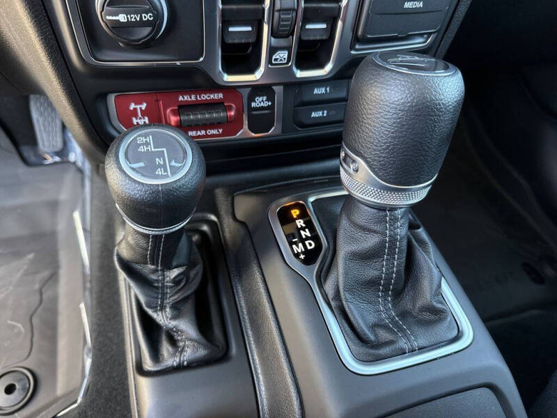 2026 Jeep Gladiator Willys