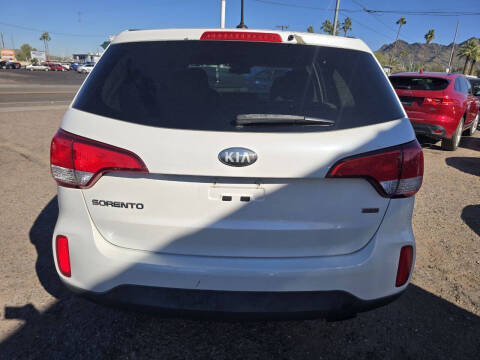 2014 Kia Sorento LX
