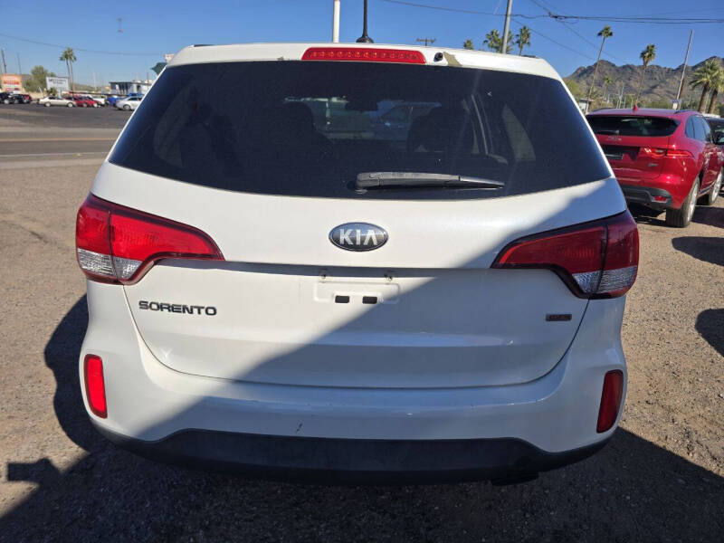 2014 Kia Sorento LX