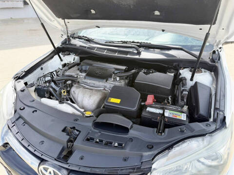 2015 Toyota Camry SE