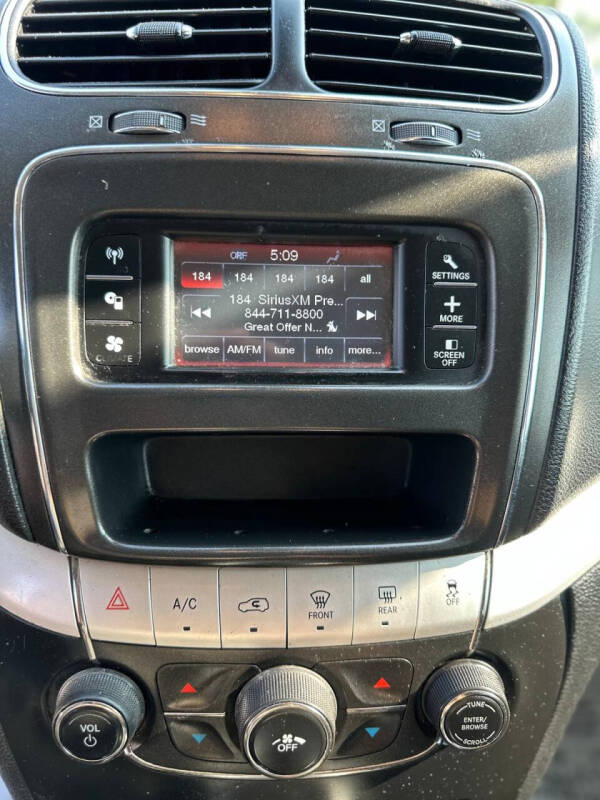 2018 Dodge Journey SE