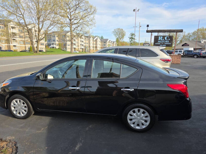 2016 Nissan Versa 1.6 SV