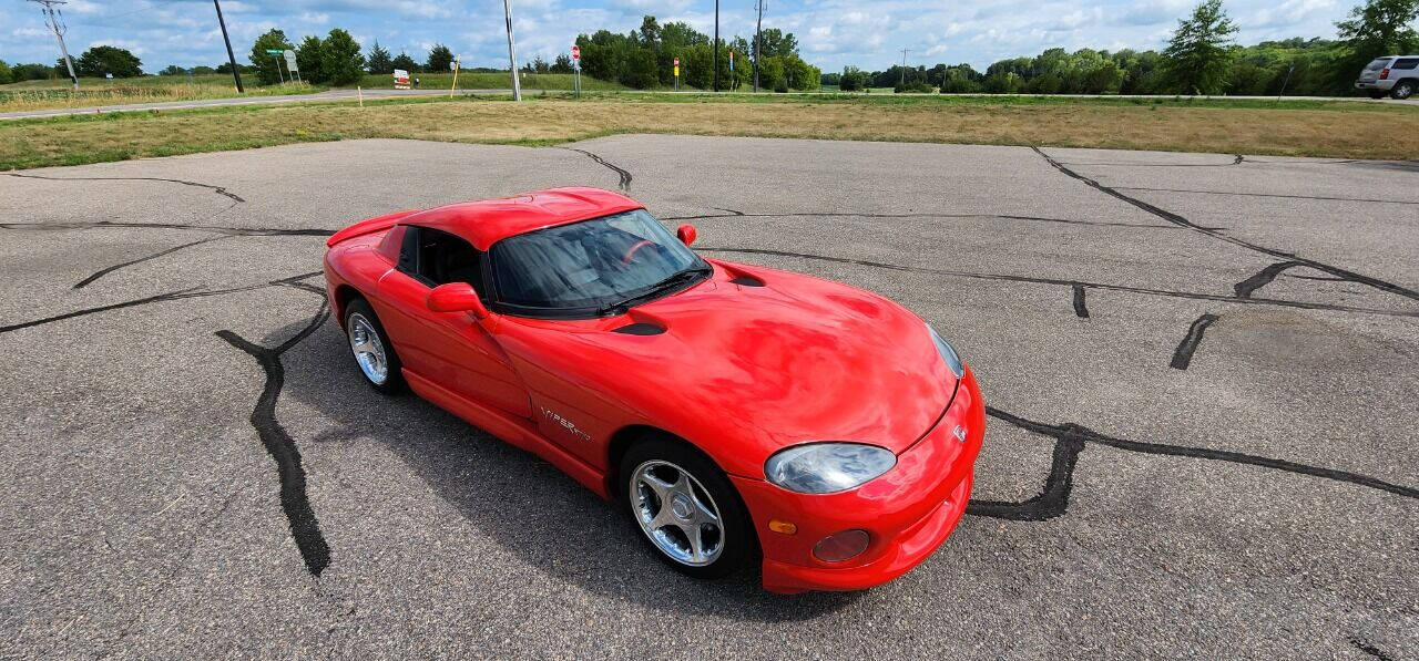 1997 Dodge Viper 12