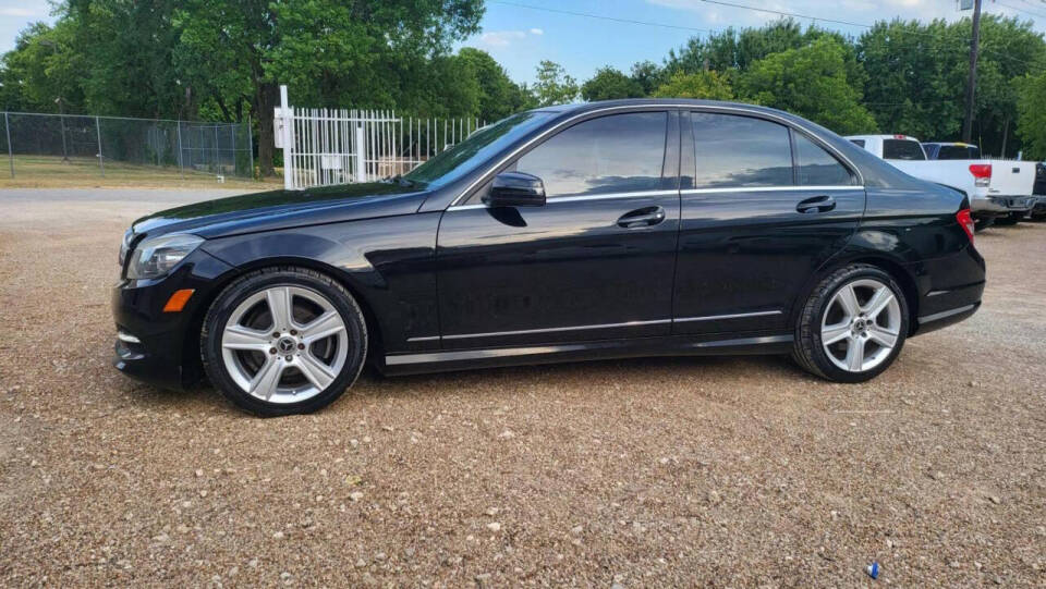 2011 Mercedes-Benz C-Class for sale at AUTHE VENTURES AUTO in Red Oak, TX