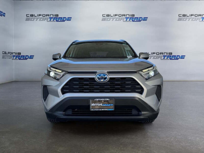 2023 Toyota RAV4 Hybrid LE