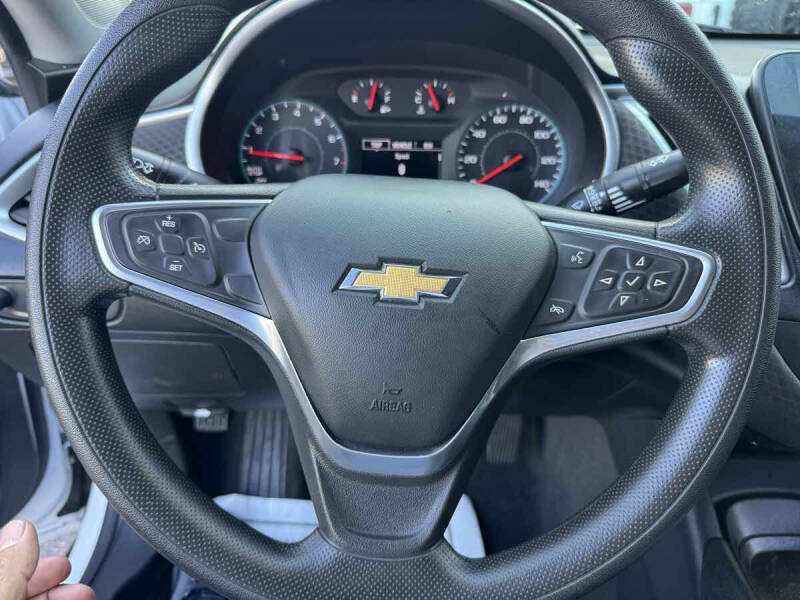 2022 Chevrolet Malibu LS