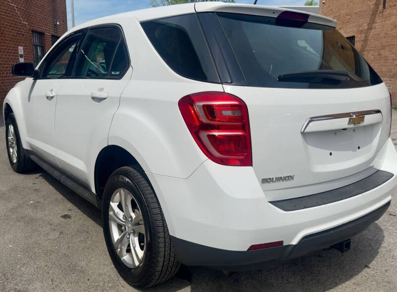 2017 Chevrolet Equinox LS