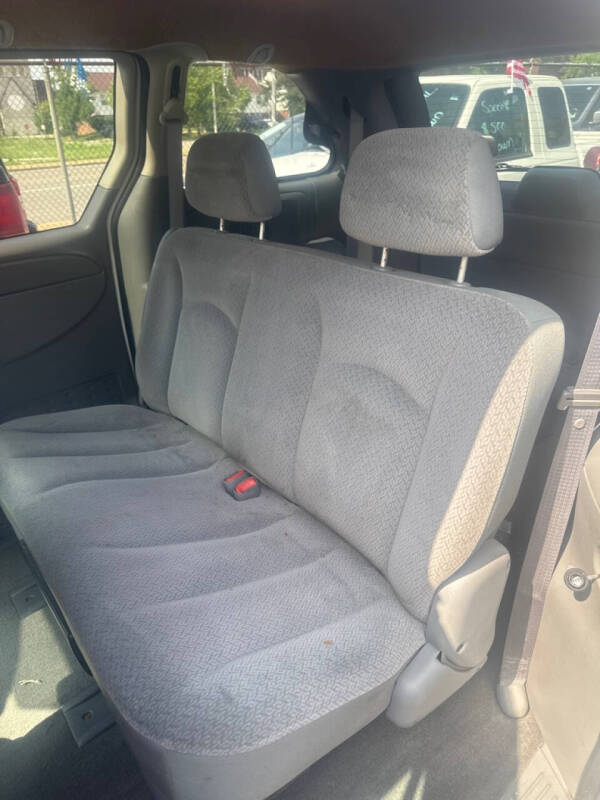 2006 Chrysler Town and Country