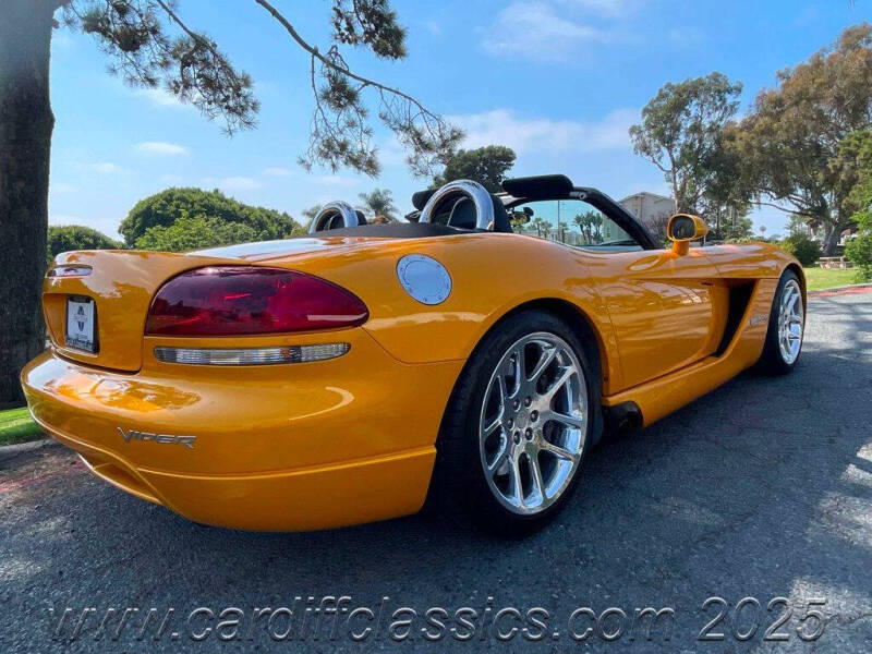 2003 Dodge Viper SRT-10