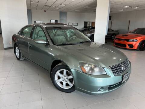 2005 Nissan Altima for sale at Auto Mall of Springfield in Springfield IL
