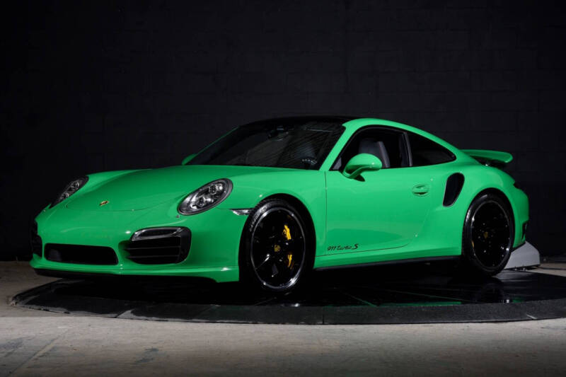 2015 Porsche 911 Turbo S