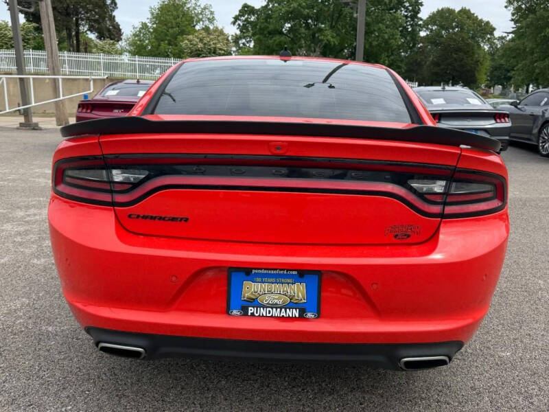2021 Dodge Charger SXT