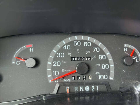 2001 Ford E-Series E-450 SD