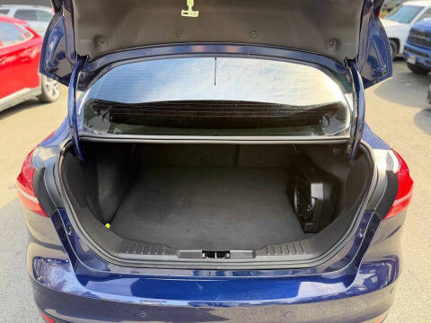 2017 Ford Focus SEL