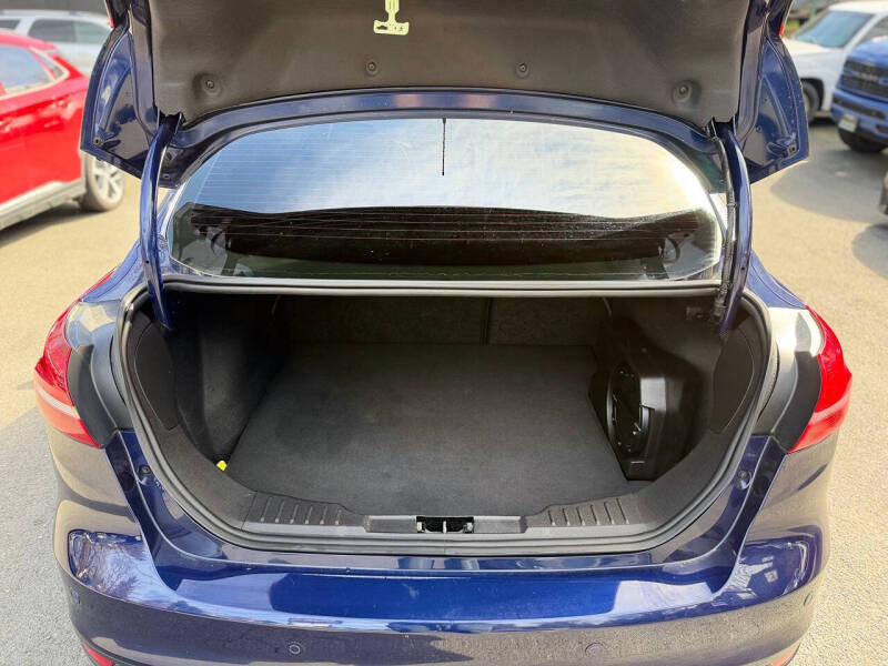 2017 Ford Focus SEL
