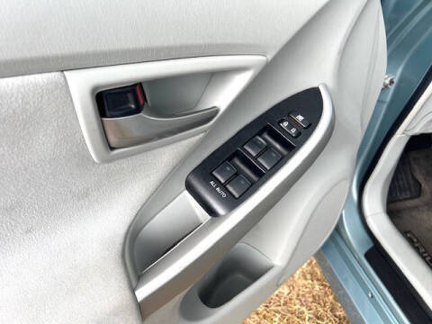 2013 Toyota Prius Four