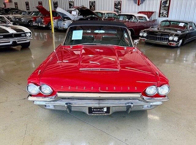 1964 Ford Thunderbird