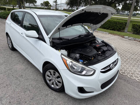 2015 Hyundai Accent GS