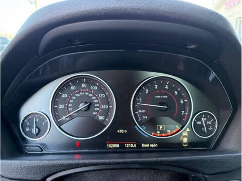 2017 BMW 3 Series 330i