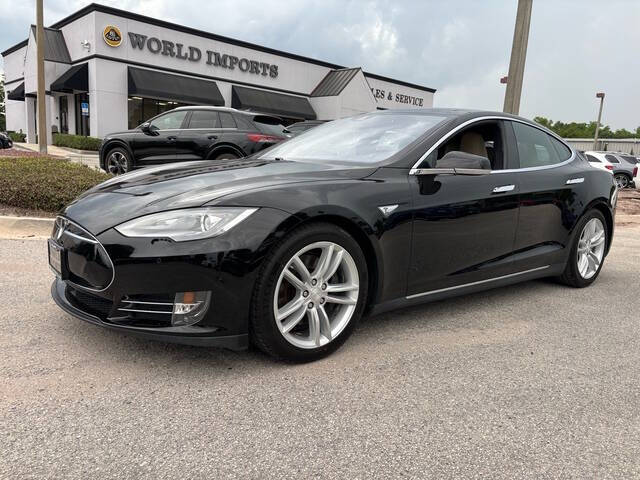 2015 Tesla Model S 4