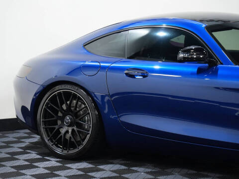 2017 Mercedes-Benz AMG GT