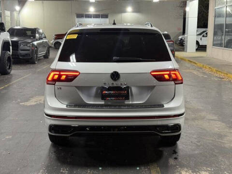 2022 Volkswagen Tiguan SE R-Line Black