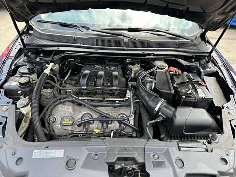 2011 Ford Taurus SEL