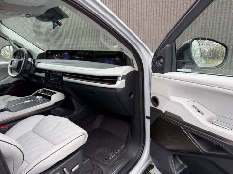 2026 Lincoln Navigator Black Label