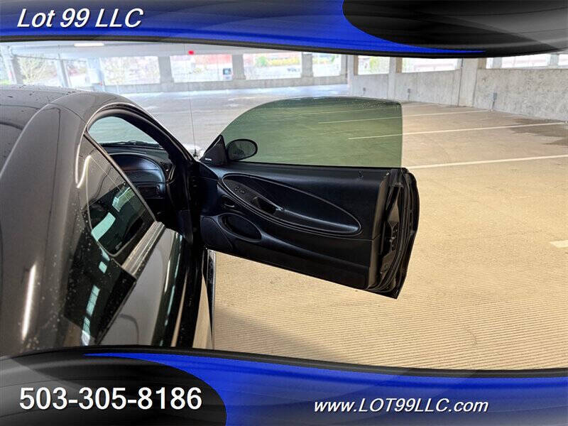 1995 Ford Mustang SVT Cobra