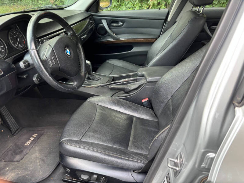 2011 BMW 3 Series 328i