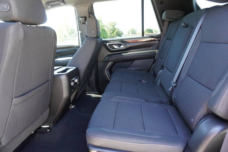 2023 GMC Yukon SLE