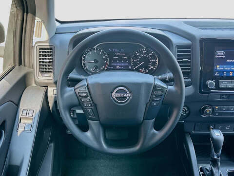 2023 Nissan Frontier S