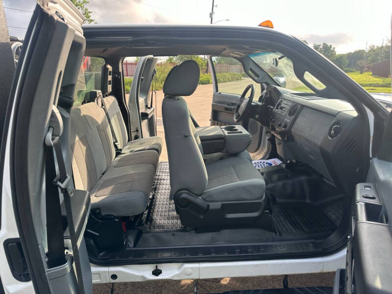 2011 Ford F-550 Super Duty