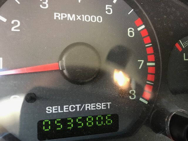 2004 Ford Mustang GT Deluxe