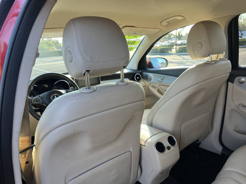 2017 Mercedes-Benz GLC GLC 300