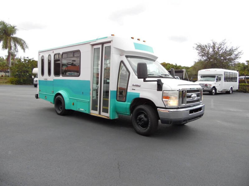 2015 Ford E-Series Chassis for sale at Town Cars Auto Sales in West Palm Beach FL