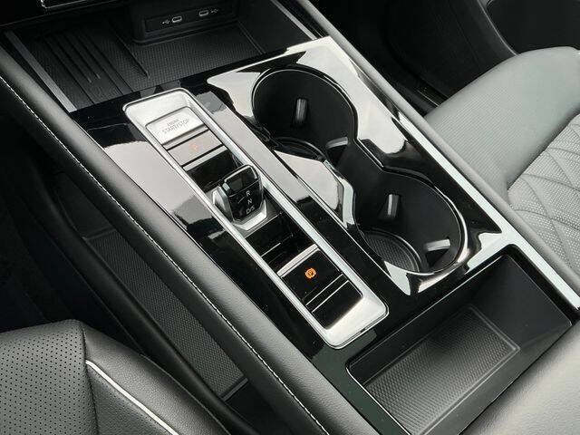 2026 Volkswagen Atlas SEL Premium R-Line 4Motion