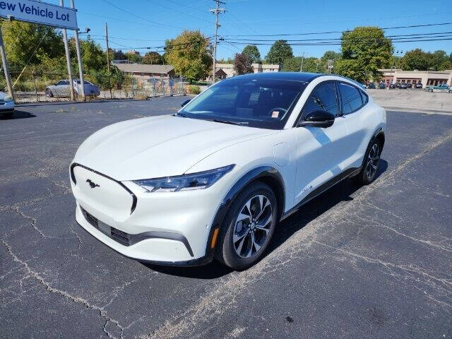 2021 Ford Mustang Mach-E for sale at MATHEWS FORD in Marion OH