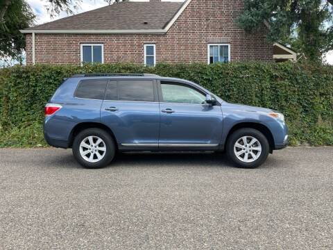 2012 Toyota Highlander for sale at Friends Auto Sales in Denver CO